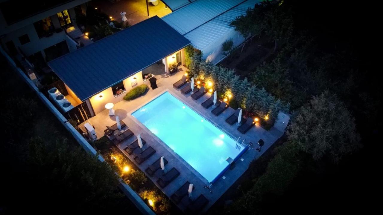 Pensiunea Nora Prestige Temeşvar Dış mekan fotoğraf